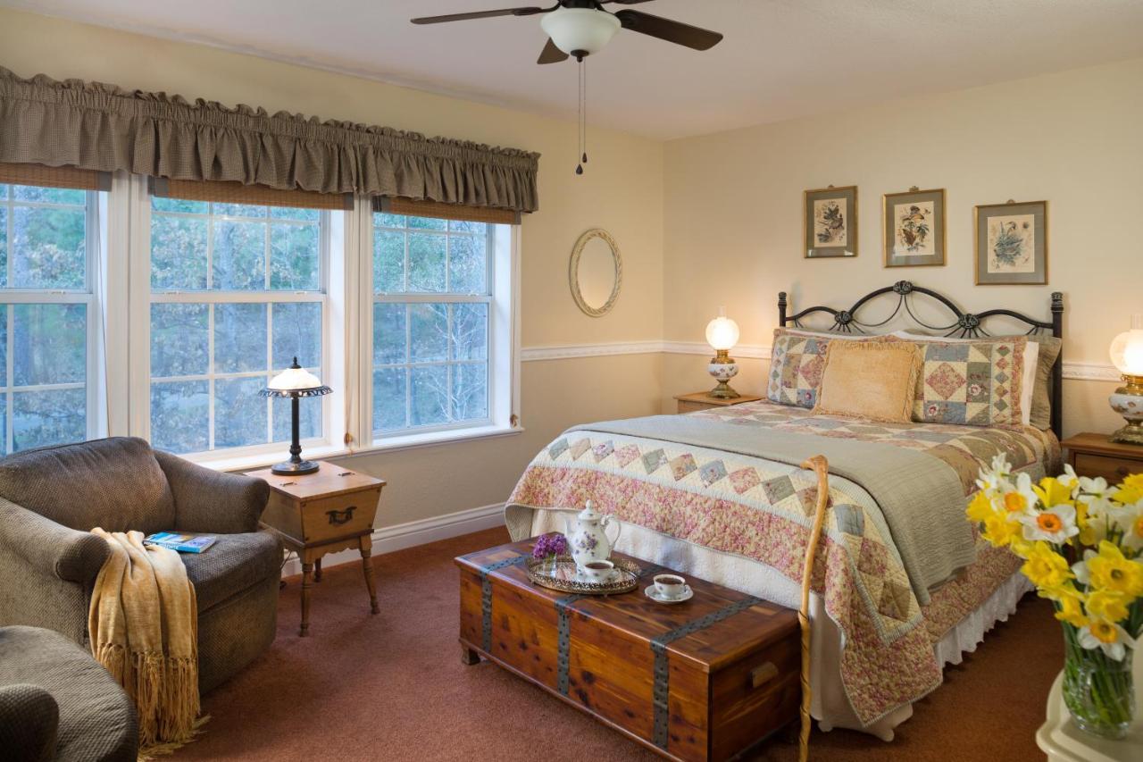 Blackberry Inn At Yosemite Buck Meadows Bagian luar foto